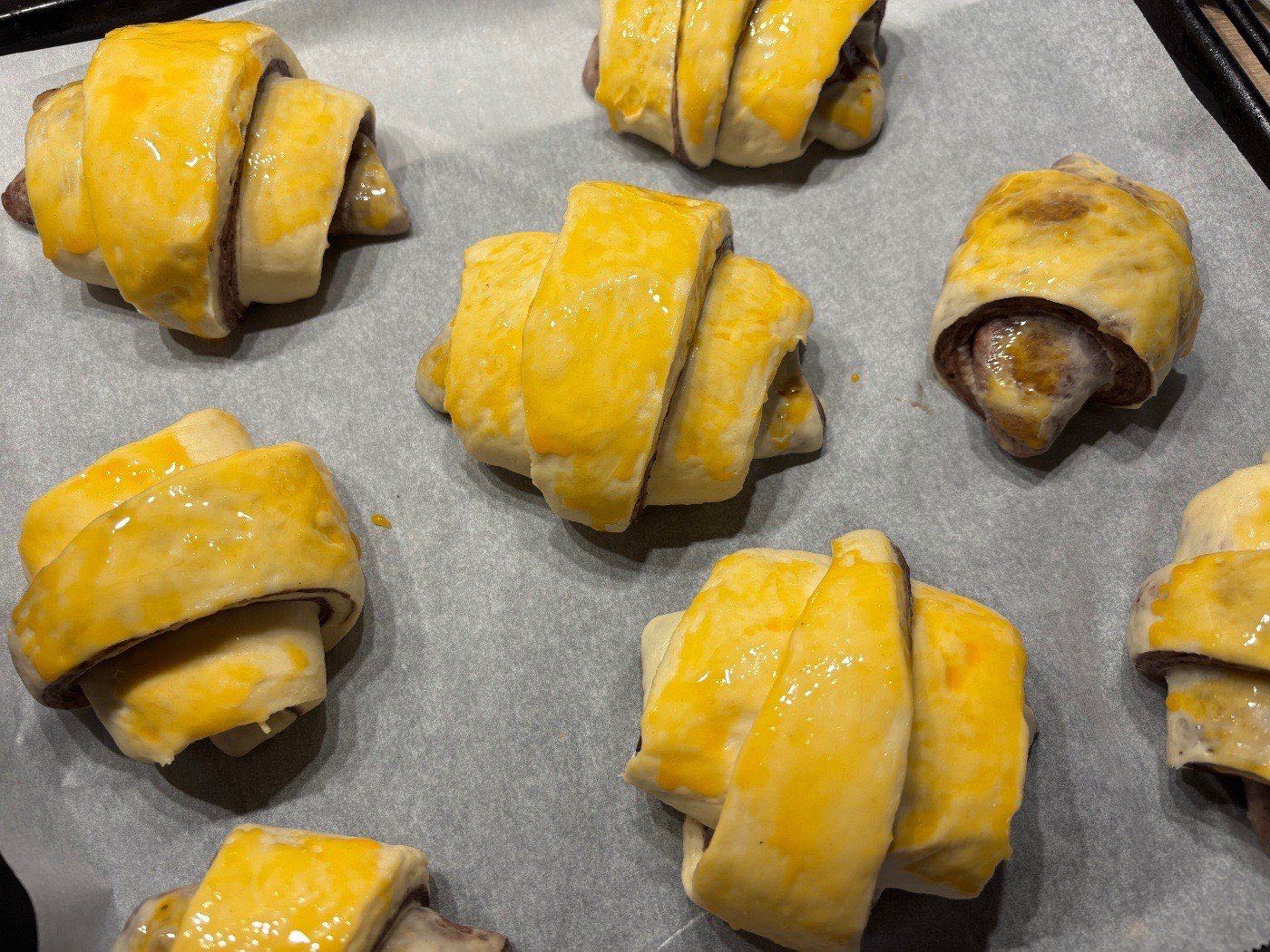 Kelt tésztás csokis croissant - puha, foszlós péksütemény házilag – 6. lépés