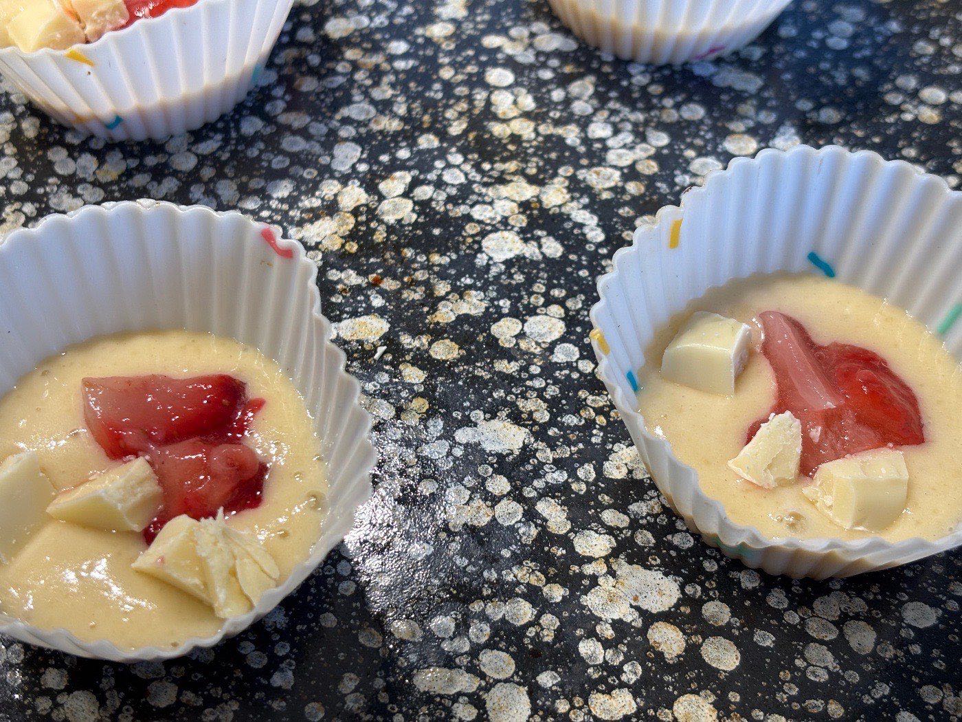 Epres-fehércsokis muffin – 2. lépés