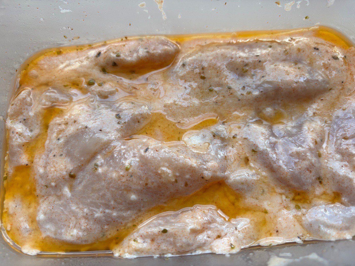 Csirkemell fokhagymás-joghurtos pácban – 2. lépés