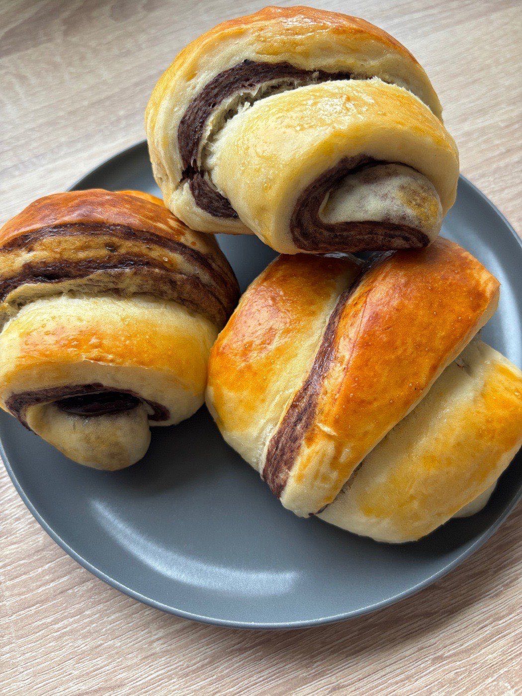 Kelt tésztás csokis croissant - puha, foszlós péksütemény házilag – 7. lépés