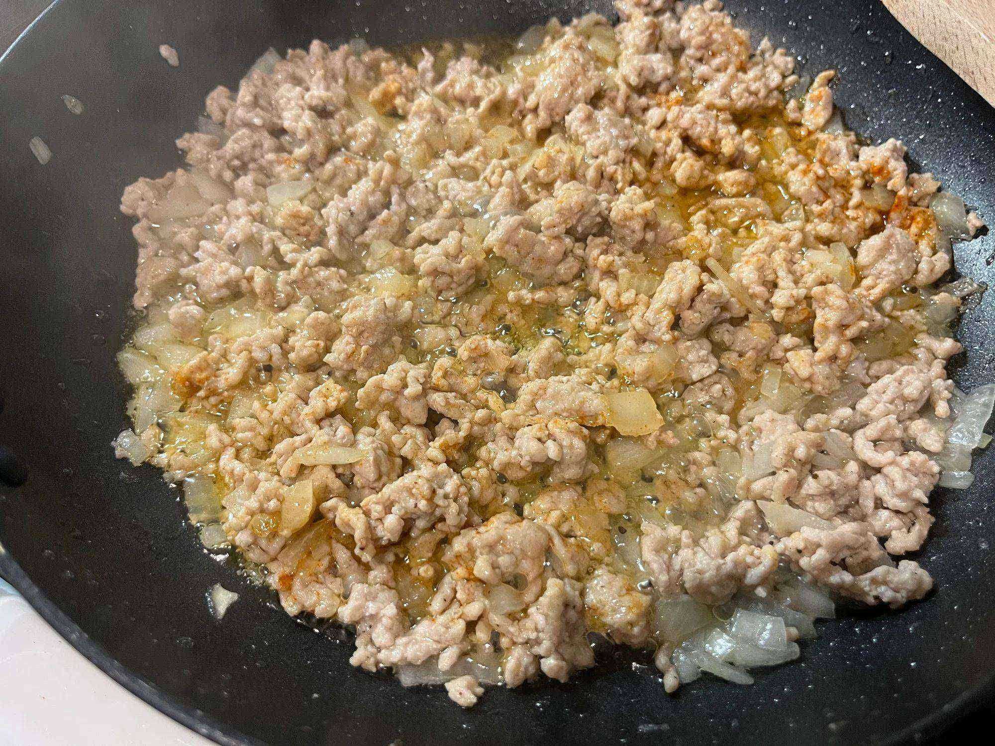 Egyszerű chilis bab – 2. lépés